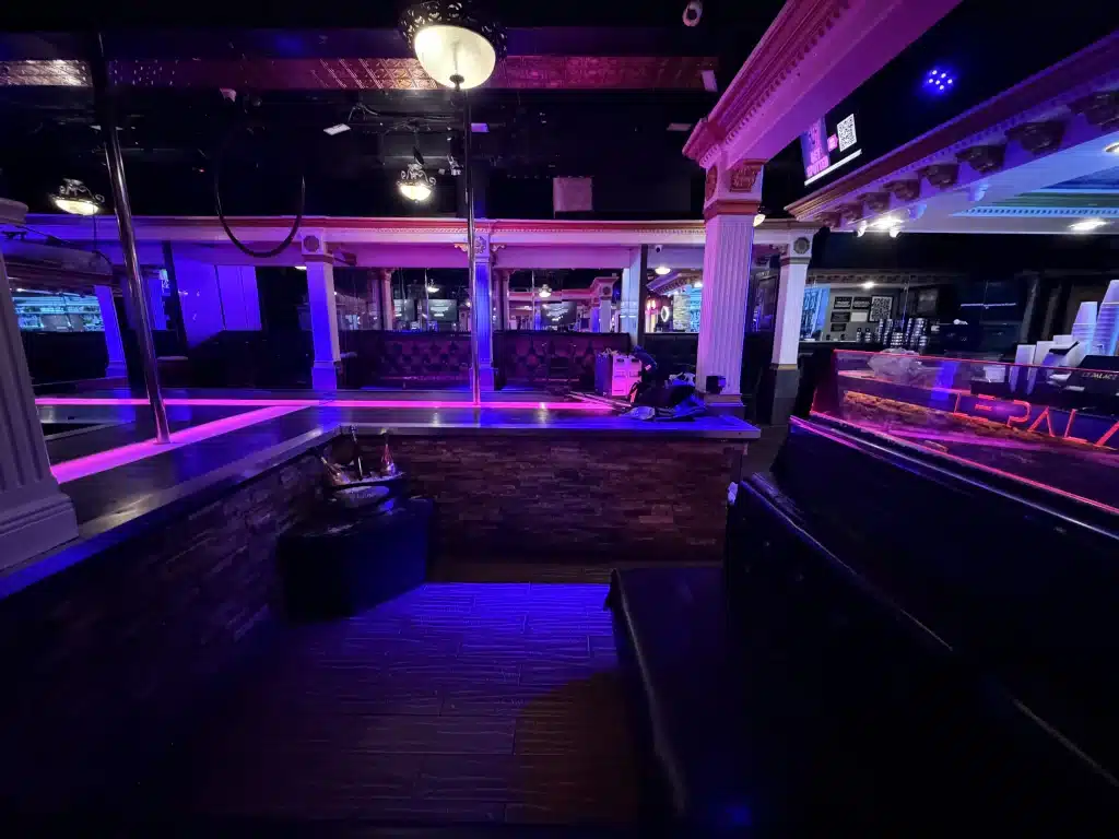 The best party destination and night life in Orlando, fl, le palace.